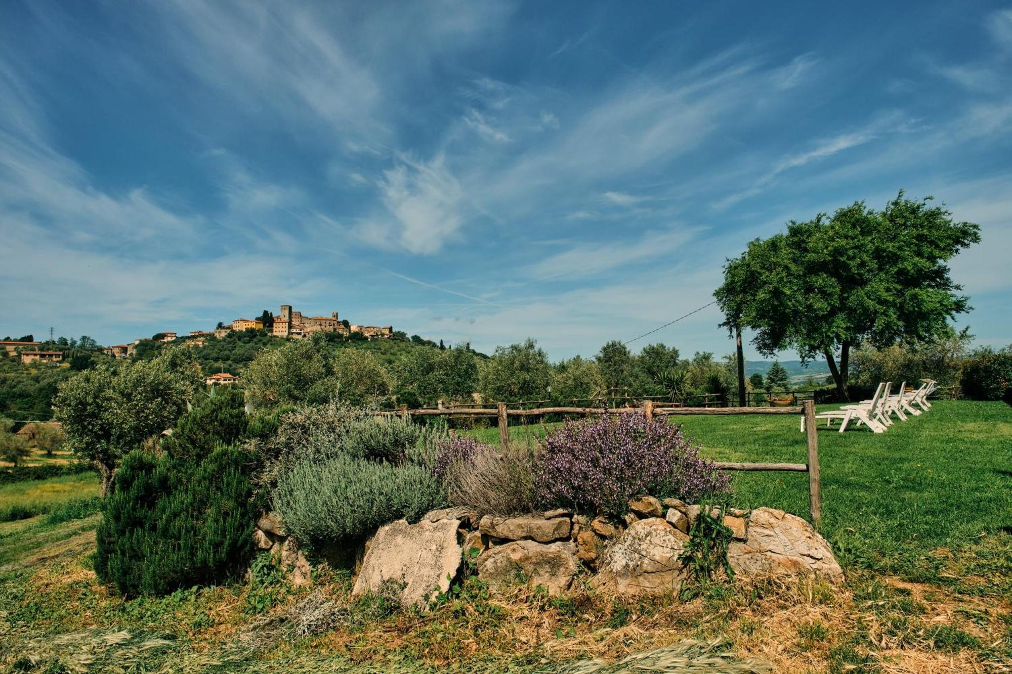 8380 Agriturismo Il Saragiolo Manciano Exterior foto