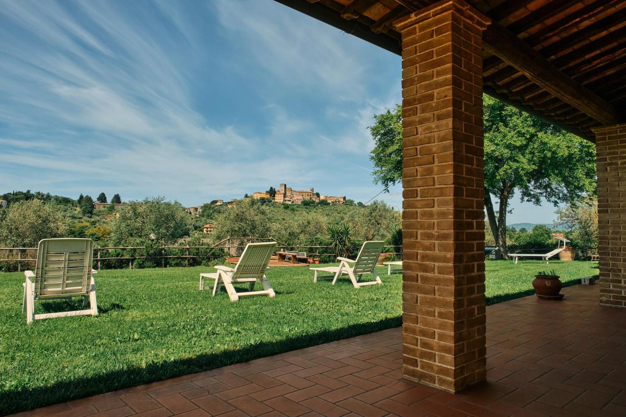 8380 Agriturismo Il Saragiolo Manciano Exterior foto